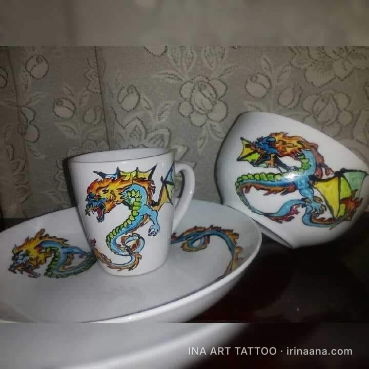 Ceramică și porțelan pictate — 32