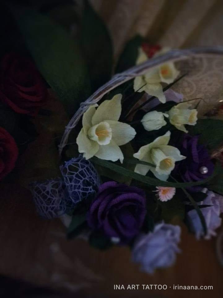 Flori și aranjamente din hârtie creponată — 11
